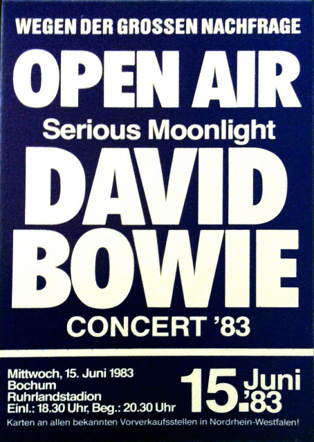 Bowie Serious Moonlight 1983 (15cmx10cm) | Posterlink Shop